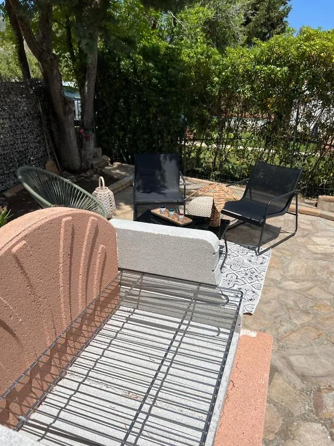 Splendida Casa Vacanze Villasimius, 300Mt Dal Mare Oasi dei Due Mari Holiday home